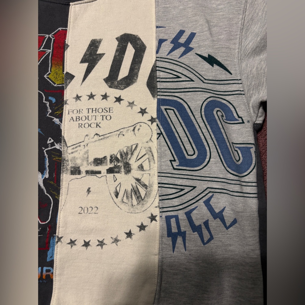 Ac/Dc Split Graphic Sweatshirt - image 4
